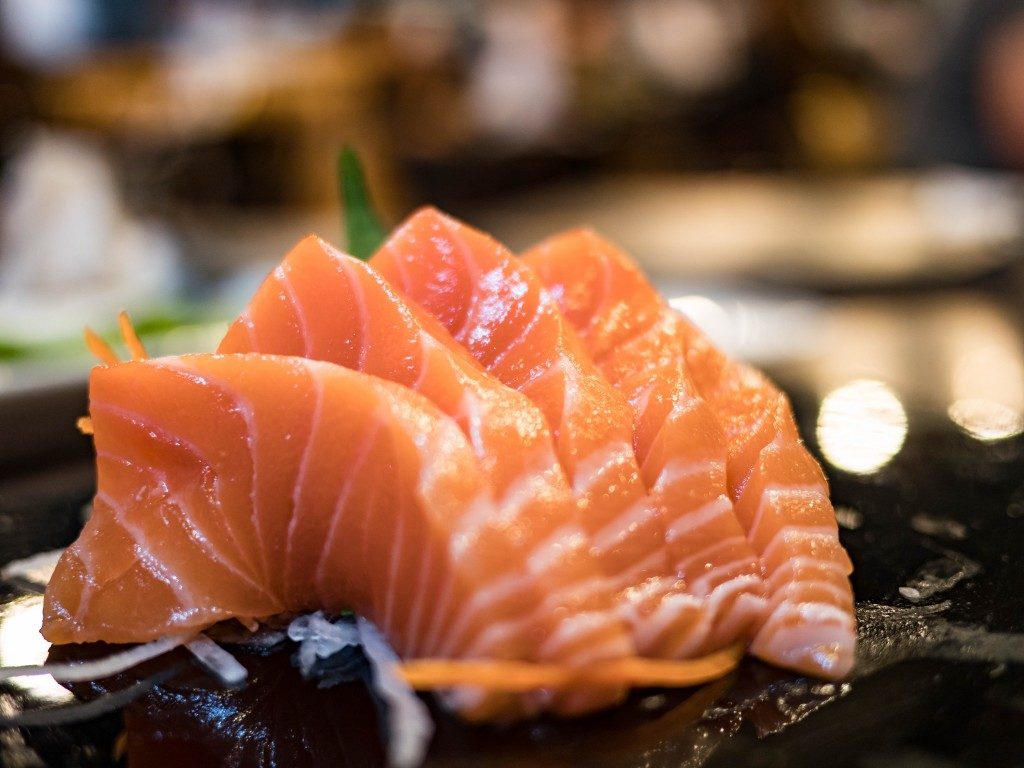 Salmon sashimi with bokeh